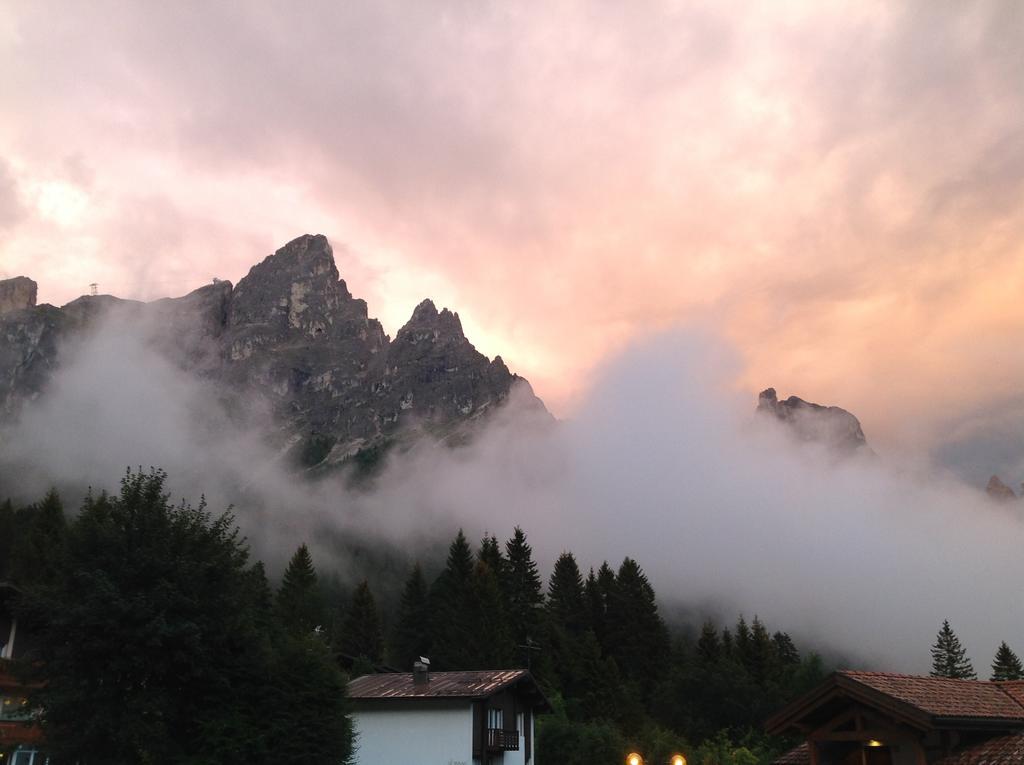 Hotel Jolanda San Martino Di Castrozza Esterno foto