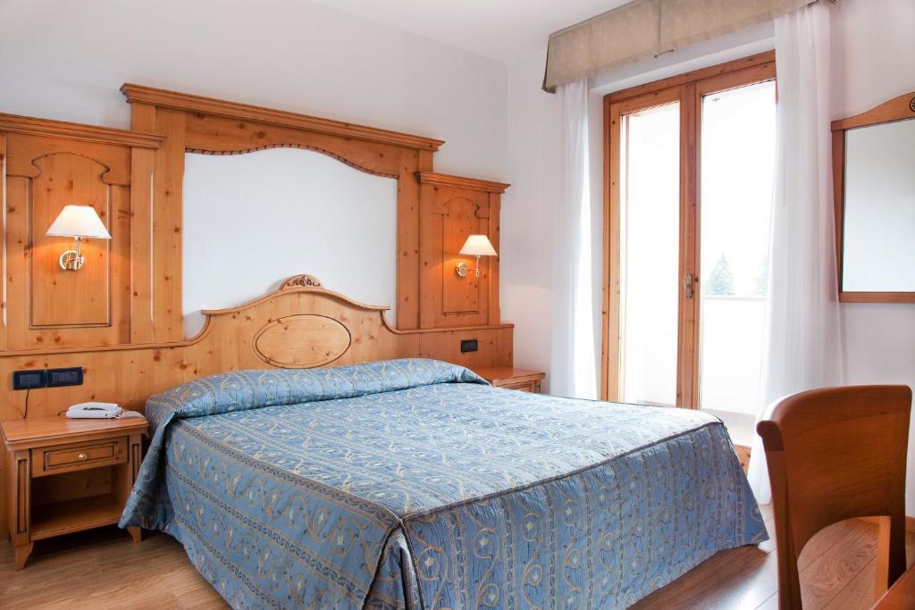 Hotel Jolanda San Martino Di Castrozza Camera foto